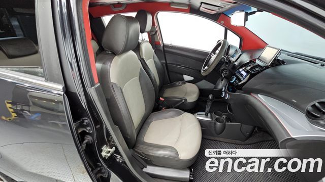 Chevrolet Spark LT Special Edition 2012 — фото 19