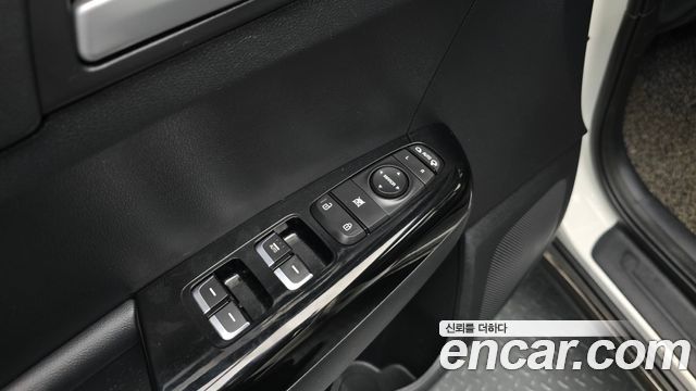 Kia Sportage The Bold Diesel 2.0 2WD Noblesse 2019 — фото 19
