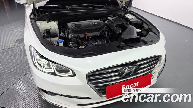 Hyundai Grandeur (IG) 2.4 Exclusive Special 2019 — фото 5