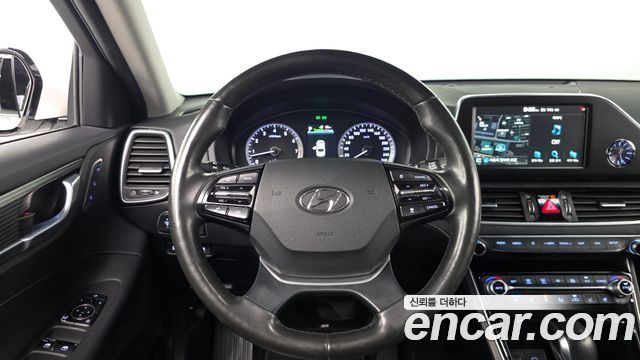 Hyundai Grandeur (IG) 2.4 Exclusive Special 2019 — фото 12