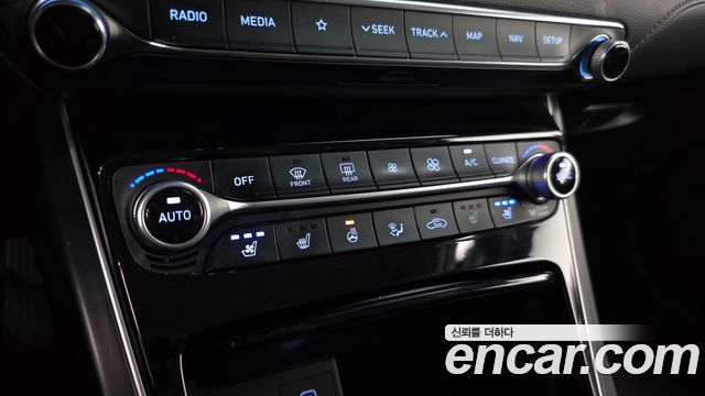 Hyundai Grandeur (IG) 2.4 Exclusive Special 2019 — фото 15