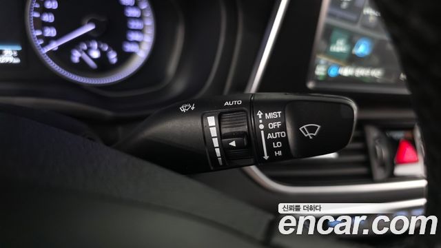 Hyundai Grandeur (IG) 2.4 Exclusive Special 2019 — фото 18