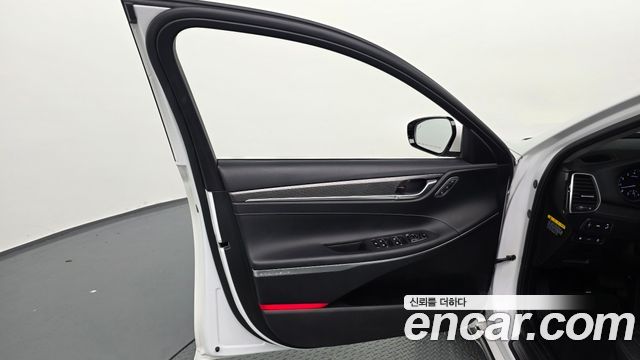 Hyundai Grandeur (IG) 2.4 Exclusive Special 2019 — фото 23