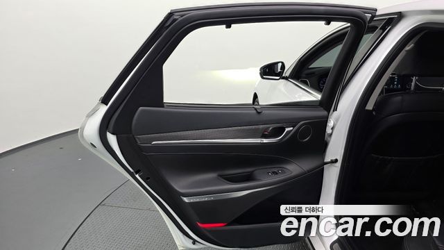 Hyundai Grandeur (IG) 2.4 Exclusive Special 2019 — фото 24
