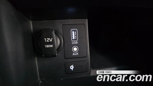 Hyundai Grandeur (IG) 2.4 Exclusive Special 2019 — фото 26