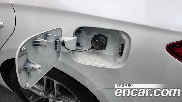 Hyundai Grandeur (IG) 2.4 Exclusive Special 2019 — фото 31