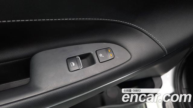 Hyundai Grandeur (IG) 2.4 Exclusive Special 2019 — фото 35