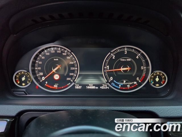 BMW 5 Series GT (F07) GT ED Edition 2015 — фото 8