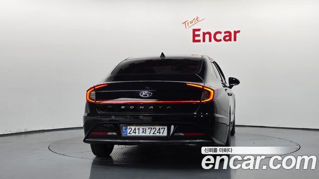 Hyundai Sonata (DN8) 2.0 LPG(rental car) Style 2023 — фото 4