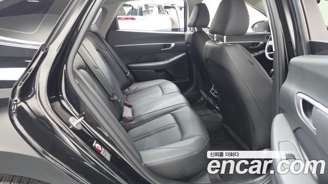 Hyundai Sonata (DN8) 2.0 LPG(rental car) Style 2023 — фото 11