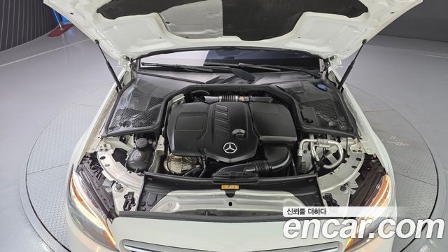 Mercedes-Benz C-Class (W205) C220 d Avantgarde 2019 — фото 6