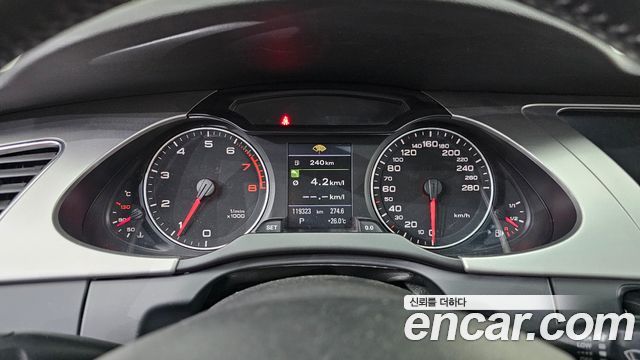 Audi A4 2.0 TFSI B8 2011 — фото 8