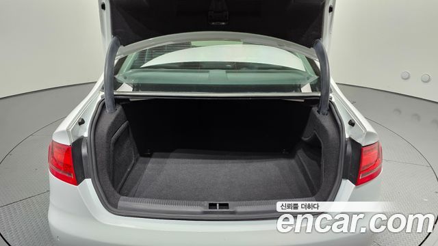 Audi A4 2.0 TFSI B8 2011 — фото 16