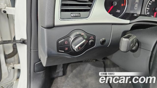 Audi A4 2.0 TFSI B8 2011 — фото 20