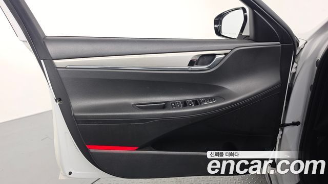 Hyundai Grandeur (IG) 3.0 LPi Rent Car Modern 2023 — фото 30