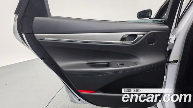 Hyundai Grandeur (IG) 3.0 LPi Rent Car Modern 2023 — фото 31