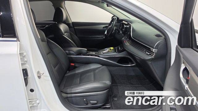 Hyundai Grandeur (IG) 3.0 LPi Rent Car Modern 2023 — фото 32