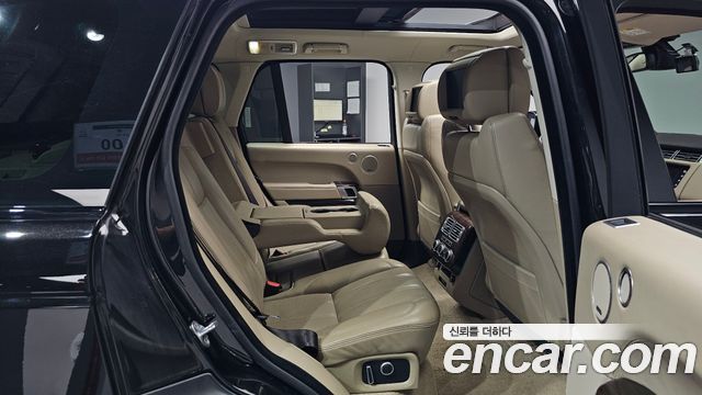 Land Rover Range Rover (IV) 5.0 SC AB 2016 — фото 11