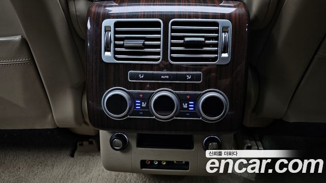Land Rover Range Rover (IV) 5.0 SC AB 2016 — фото 19