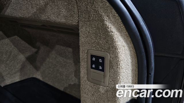 Land Rover Range Rover (IV) 5.0 SC AB 2016 — фото 32