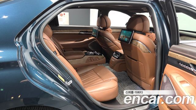 Genesis G90 5.0 AWD Prestige 2021 — фото 16