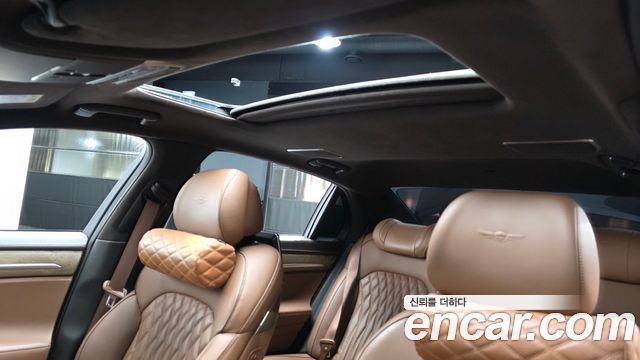 Genesis G90 5.0 AWD Prestige 2021 — фото 22