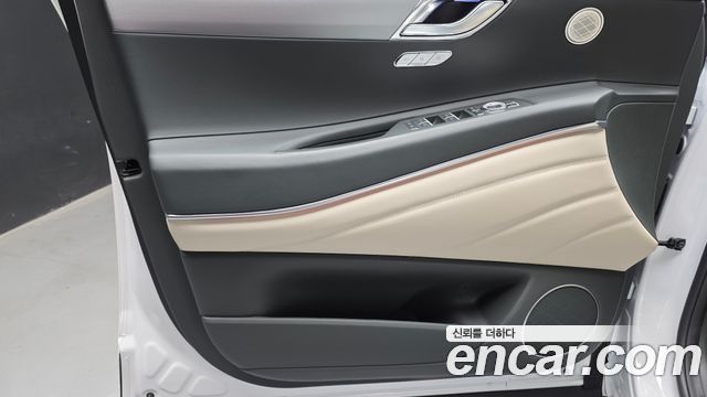 Genesis GV80 2.5T Gasoline AWD 2024 — фото 24