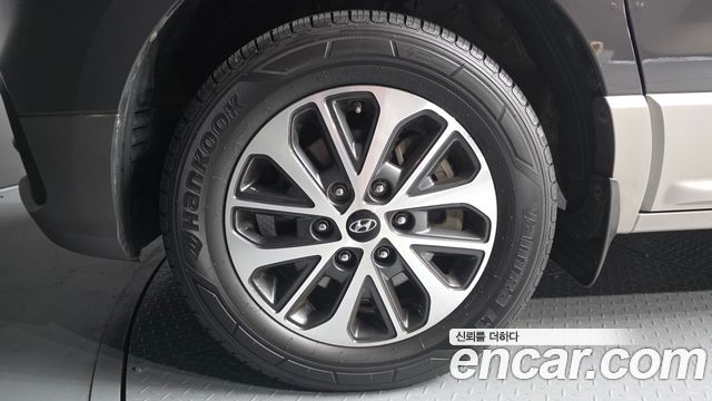 Hyundai Grand Starex 4WD Urban 9-Seater Exclusive 2020 — фото 5