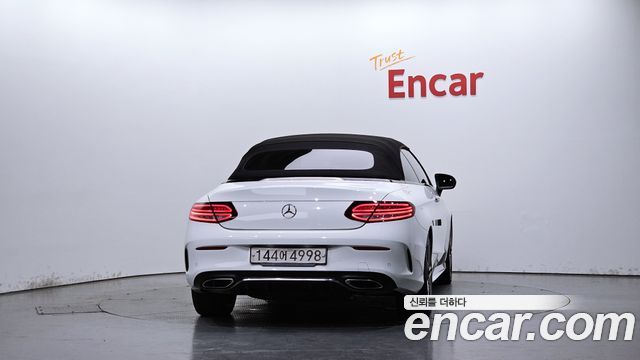 Mercedes-Benz C-Class (W205) C200 Cabriolet 2019 — фото 4