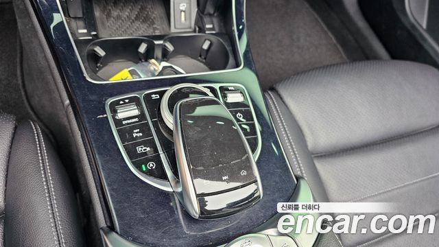 Mercedes-Benz C-Class (W205) C200 Cabriolet 2019 — фото 9