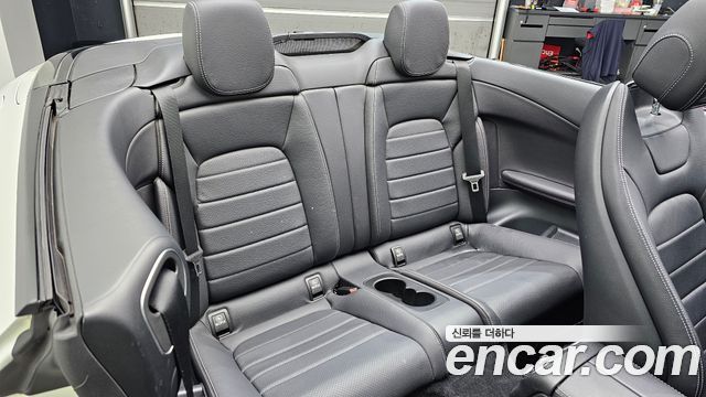 Mercedes-Benz C-Class (W205) C200 Cabriolet 2019 — фото 11