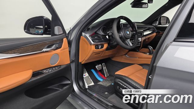 BMW X6 (F16) M50d 2018 — фото 10