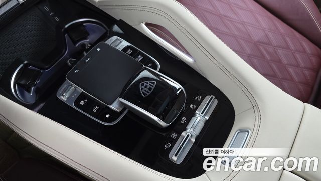 Mercedes-Benz GLS-Class (X167) Maybach GLS600 4MATIC 2024 — фото 20
