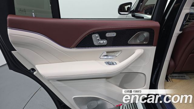 Mercedes-Benz GLS-Class (X167) Maybach GLS600 4MATIC 2024 — фото 25