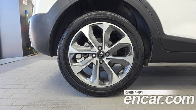 Kia Stonic 1.4 Prestige 2020 — фото 5