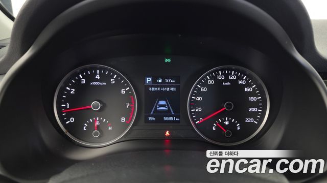 Kia Stonic 1.4 Prestige 2020 — фото 8