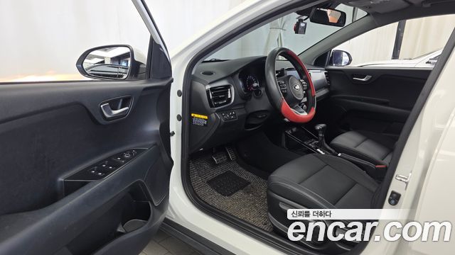 Kia Stonic 1.4 Prestige 2020 — фото 10