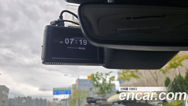 Hyundai Grandeur (IG) 3.0 LPi (Taxi) example 2022 — фото 22