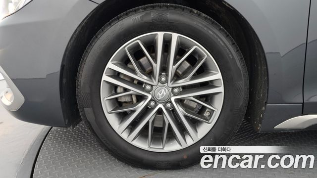 Hyundai Grandeur (IG) 2.4 Premium 2019 — фото 5