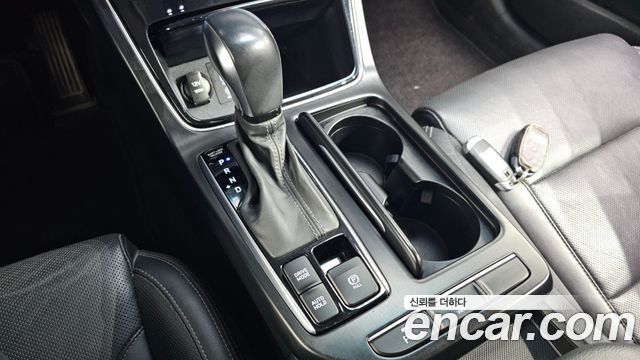 Hyundai Grandeur (IG) 2.4 Premium 2019 — фото 9