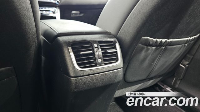 Hyundai Grandeur (IG) 2.4 Premium 2019 — фото 30