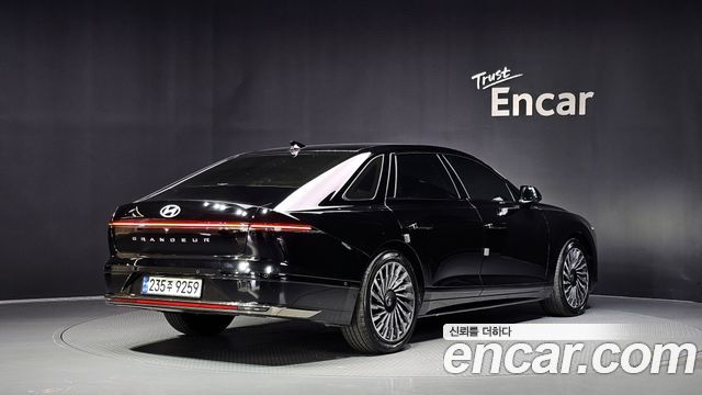 Hyundai Grandeur Hybrid (GN7) Calligraphy 2024 — фото 2