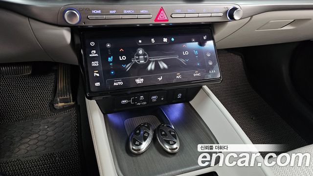 Hyundai Grandeur Hybrid (GN7) Calligraphy 2024 — фото 32