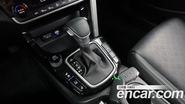 Kia Seltos Gasoline 1.6 Turbo 2WD Signature 2021 — фото 9