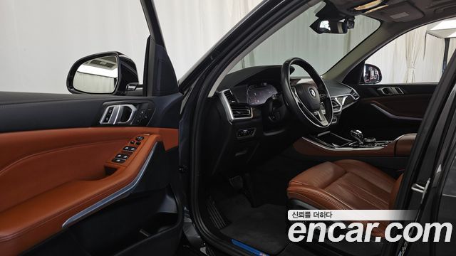 BMW X5 (G05) xDrive 40i xLine 2022 — фото 10