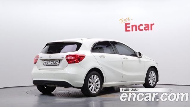 Mercedes-Benz A-Class (W176) A200 CDI 2014 — фото 2