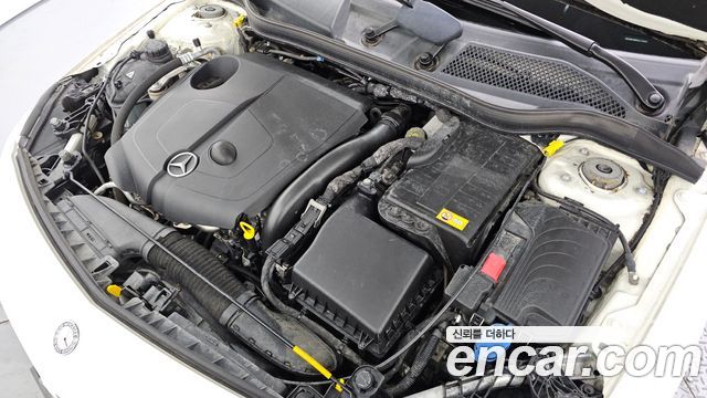 Mercedes-Benz A-Class (W176) A200 CDI 2014 — фото 6