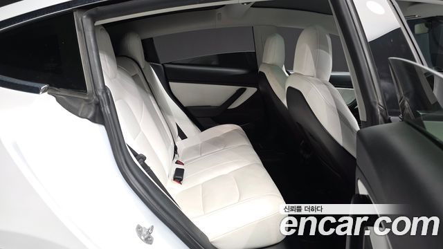 Tesla Model 3 Long Range AWD 2020 — фото 12