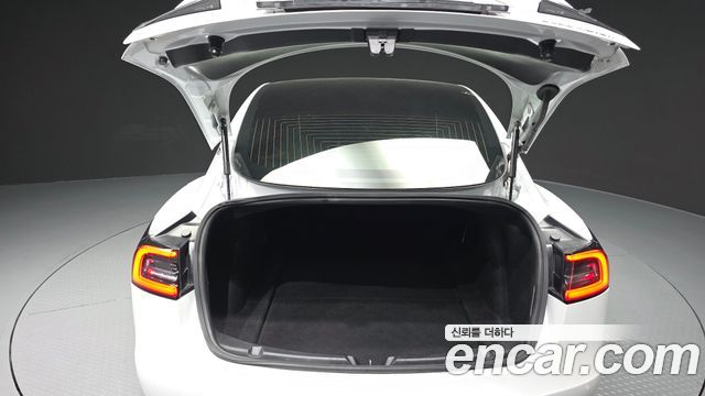 Tesla Model 3 Long Range AWD 2020 — фото 20