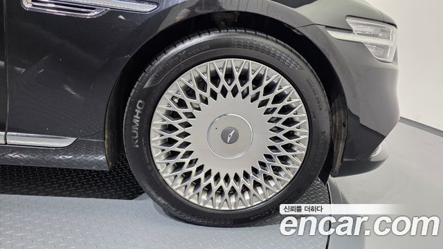 Genesis G90 3.8 AWD Premium Luxury 2019 — фото 21